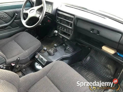 Lada Niva 17 Benzyna 4x4 2009 świętokrzyskie Skarżysko-Kamienna sprzedam