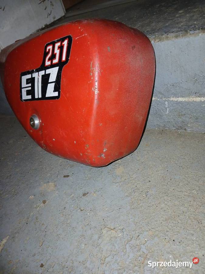 Boczek pokrywa akumulatora mz etz 251 Lublin