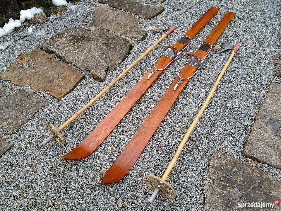 Stare drewniane narty retro z kijami Szklarska Poręba