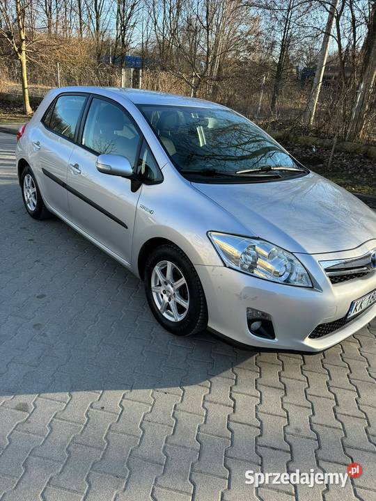 Toyota Auris 18 hybryda Kraków