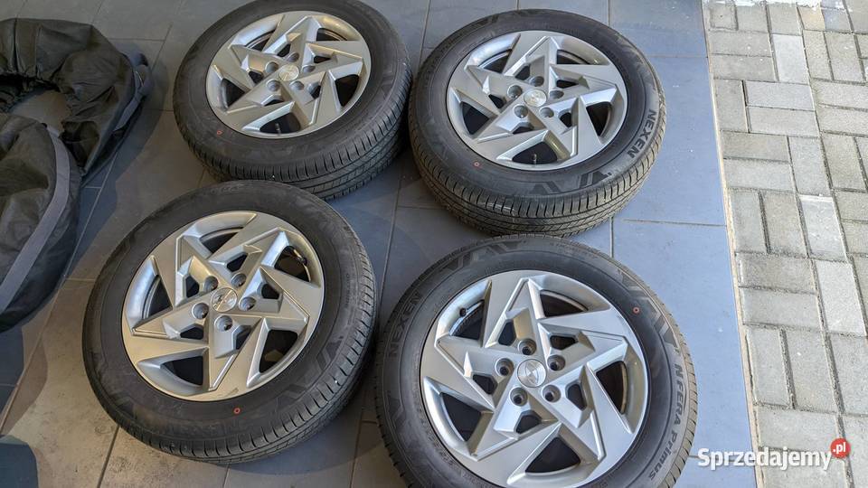 Opony letnie Nexen NFera Sport 21560 R17 96H 215 Wrocław sprzedam