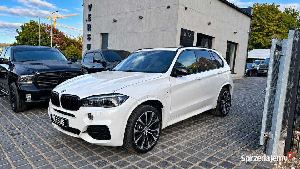 BMW X5 M FV23381BangONight kamera cofania Gdynia