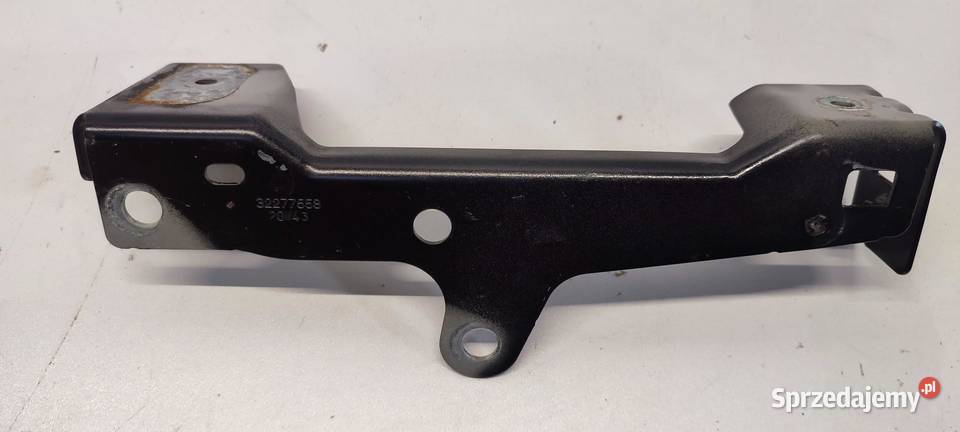 VOLVO XC40 WSPORNIK PASA PRAWY 32277558 osobowe Karoseria sprzedam