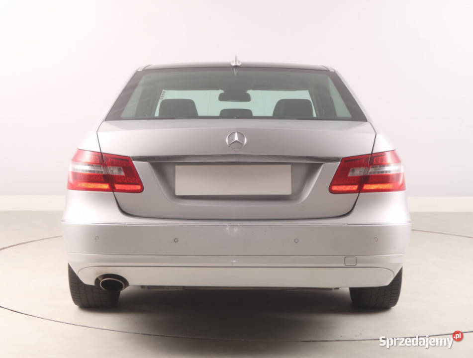 Mercedes E E 200