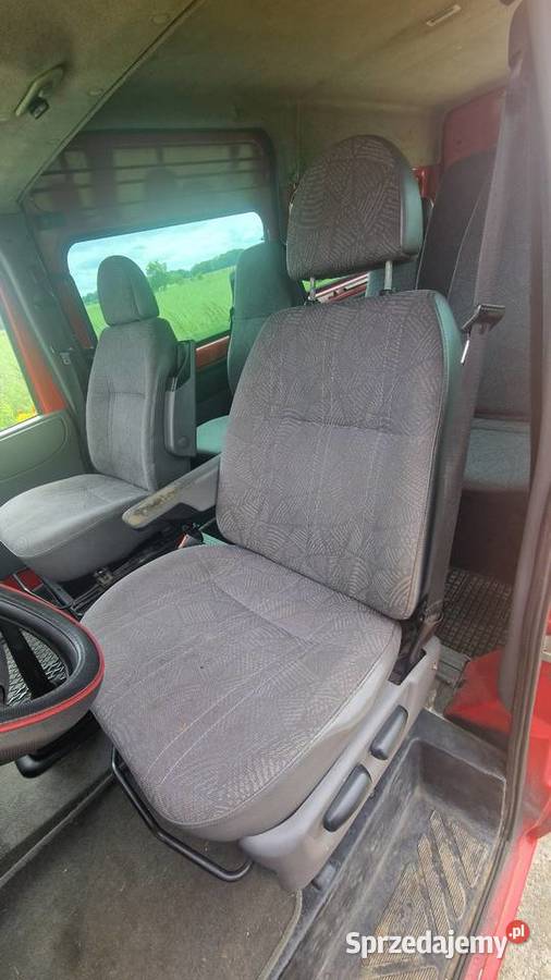 Ford Transit 20 turbo 9 osobowy Rok produkcji 2004