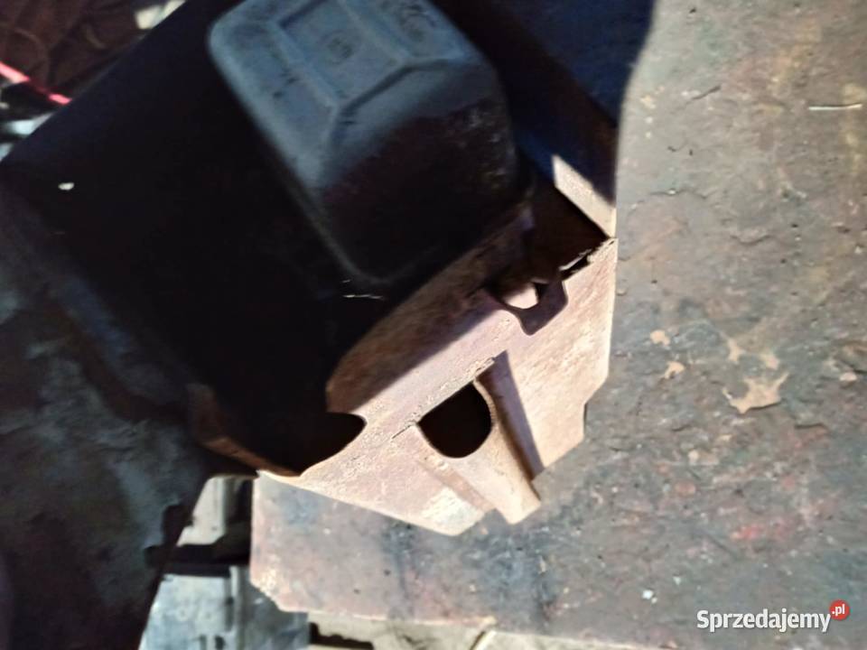 zetor 25 skrzynka narzędziowa Zetor 25 A 25 K Bryski sprzedam