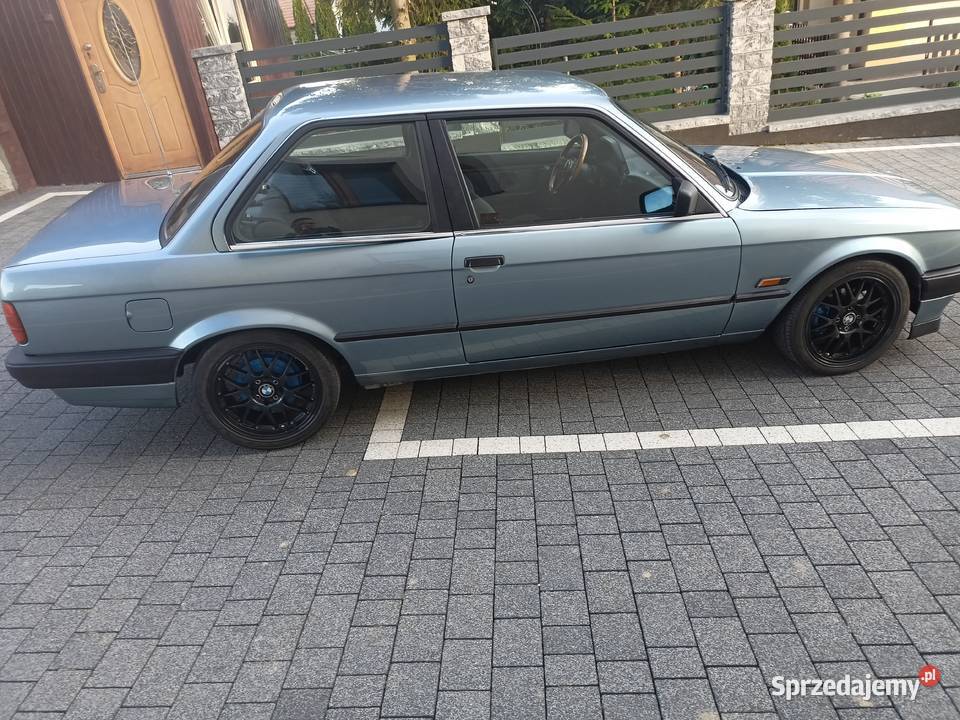 BMW E 30 COUPE M50B25  stan perfekcyjny