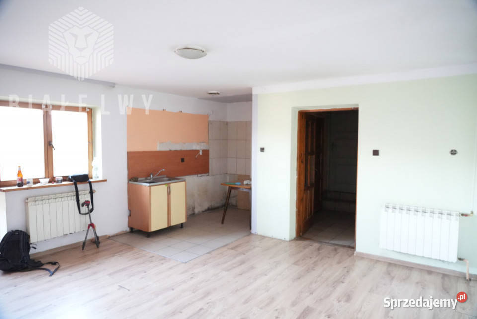 Dom wolnostojący Nowy Targ Oleksówki 200m2 siatka sprzedam