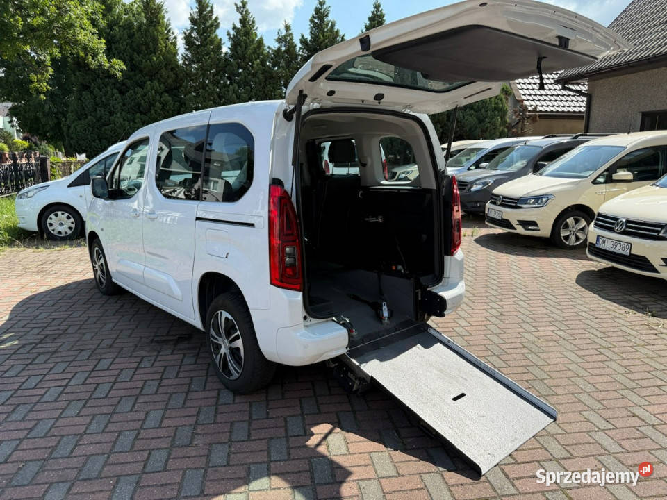 Opel Combo Life Combo do przewozu Zarejestrowany w Polsce Opel dolnośląskie Syców