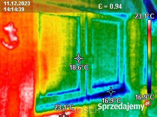 Sprawdzenie szczelności okien dachu okna w Odbiory techniczne