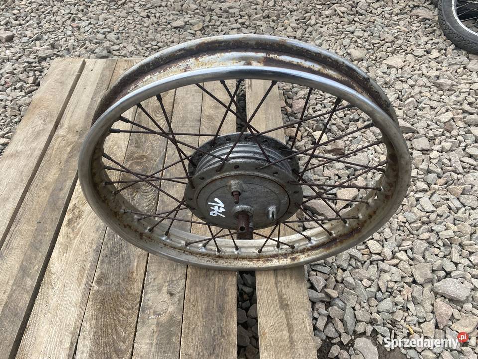 KOŁO TYŁ TYLNE WSK 125 175 PRZÓD M06