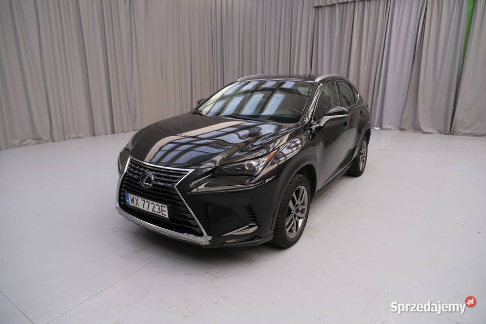 LEXUS NX300H 2018 249400 ccm 155 Warszawa