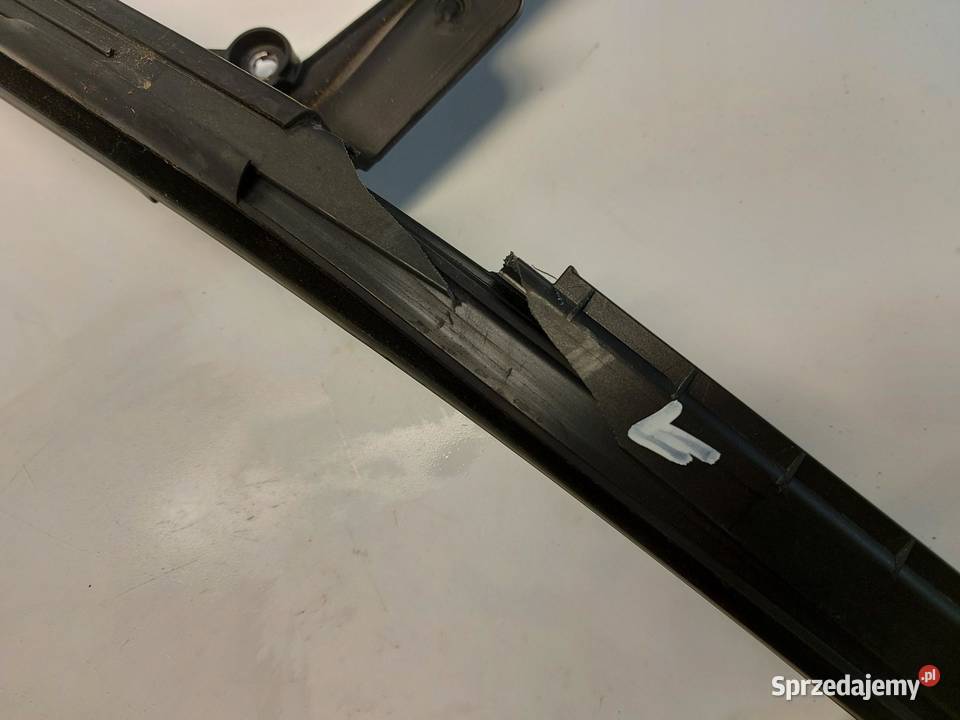 Ford Explorer VII R2KB USZCZELKA SZYBY PRAWY osobowe