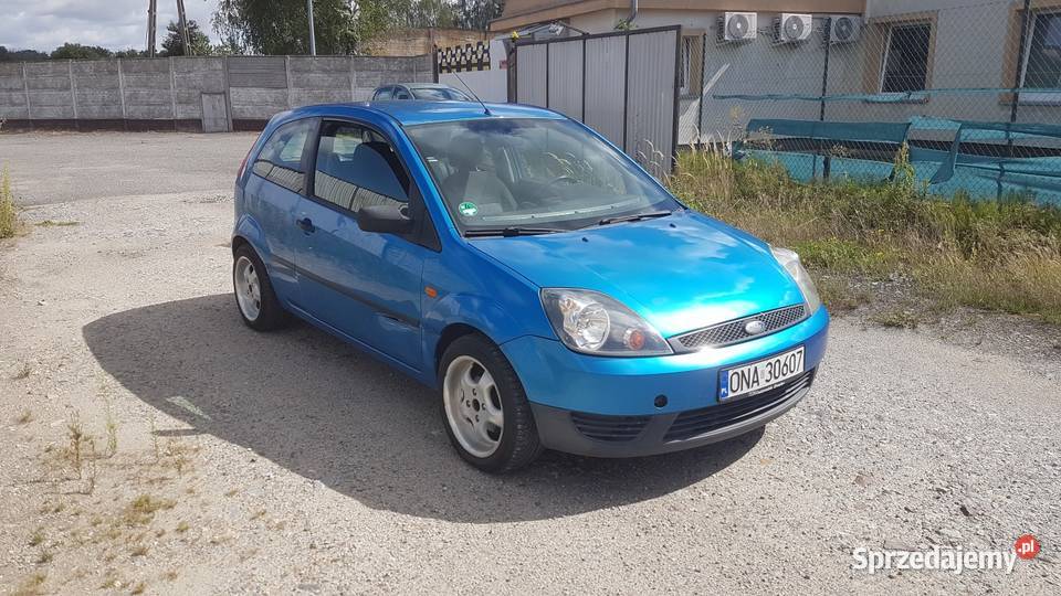 Ford Fiesta 13 benzyna 2004 r w ładnym stanie Fiesta opolskie Namysłów sprzedam