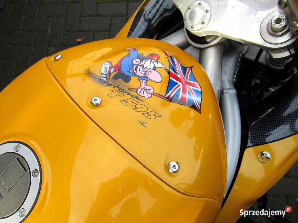 Triumph Daytona T595 955i Oferuję dowóz łódzkie