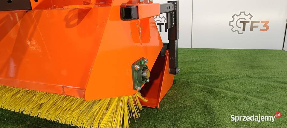 Nowa zamiatarka METALTECHNIK szerokość 18m24m Piątek