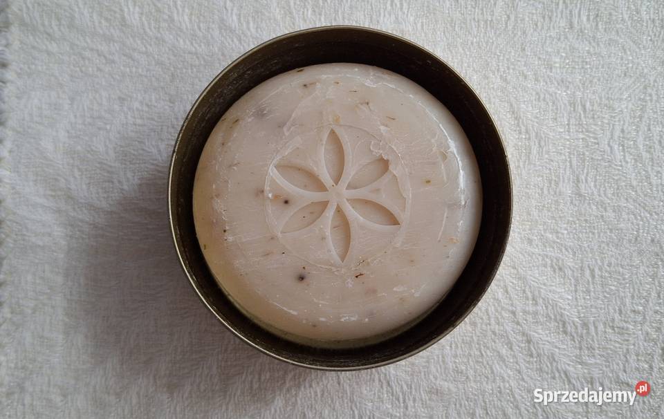 mydło mydełko z Albanii w pudełeczku blaszanym dolnośląskie Wrocław