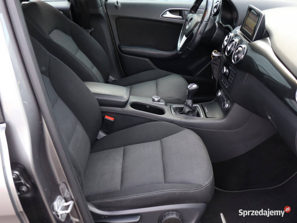 Mercedes B B 180 szary Bielany Wrocławskie