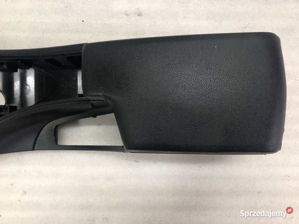 TUNSEL ŚRODKOWY PODŁOKIETNIK 7153713 BMW E90