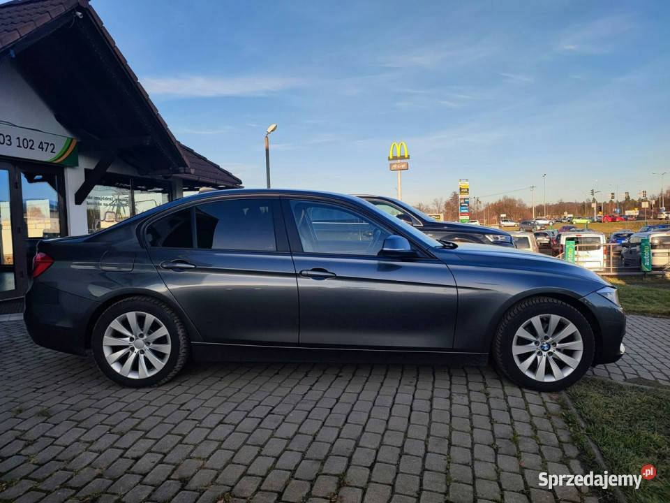BMW 318 oryginał lakier automat serwis F30F31 kurtyny powietrzne