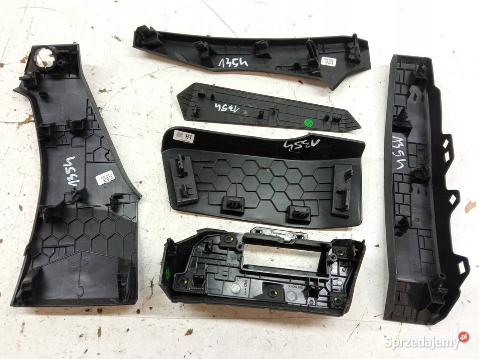 OSŁONA DESKI KOMPLET PLASTIKI 682107194R