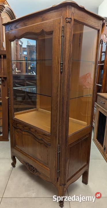 ładna witrynaserwantka ludwikowska dąbsklep Dąbrowa Górnicza