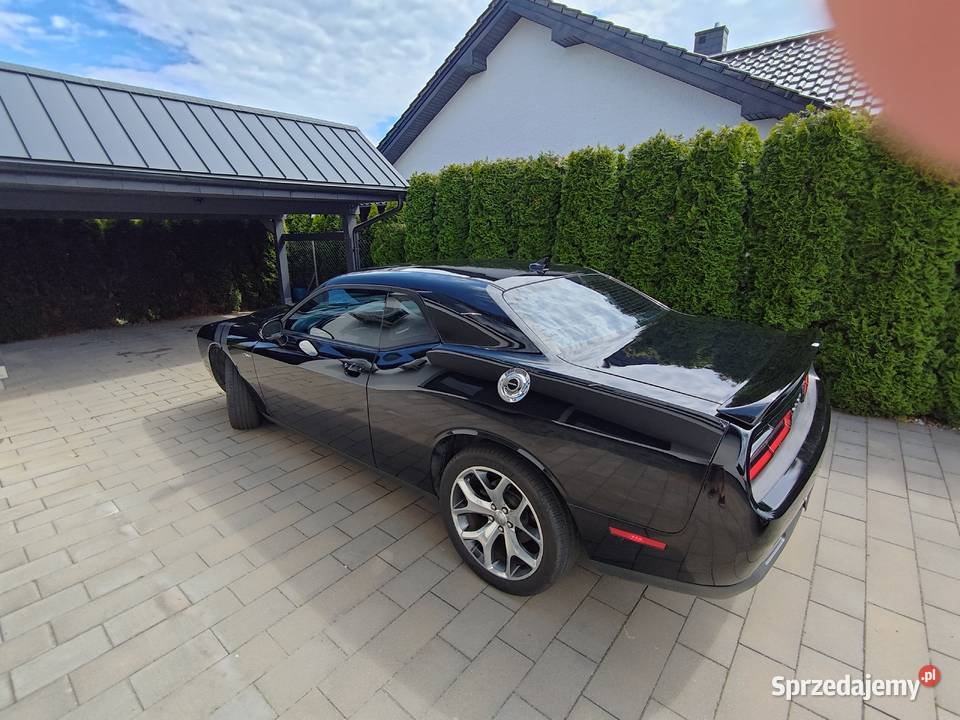 Dodge Challenger SXT Plus niski przebieg ładny 309KM Lębork