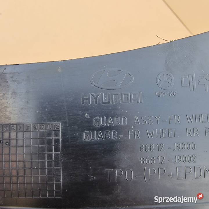 HYUNDAI KONA 1723 NADKOLE PRZÓD PRAWE 86812J9000 Nadkola Bieleń sprzedam