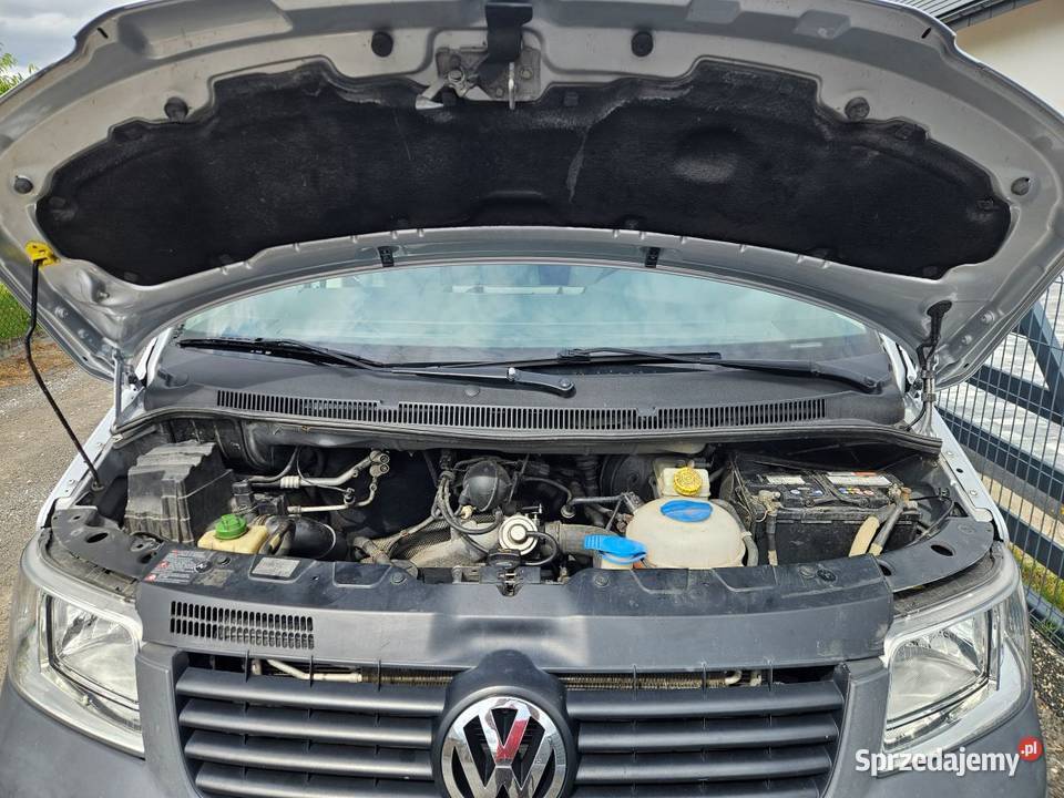 Volkswagen T5 wersja 9 osobowa Sieradz