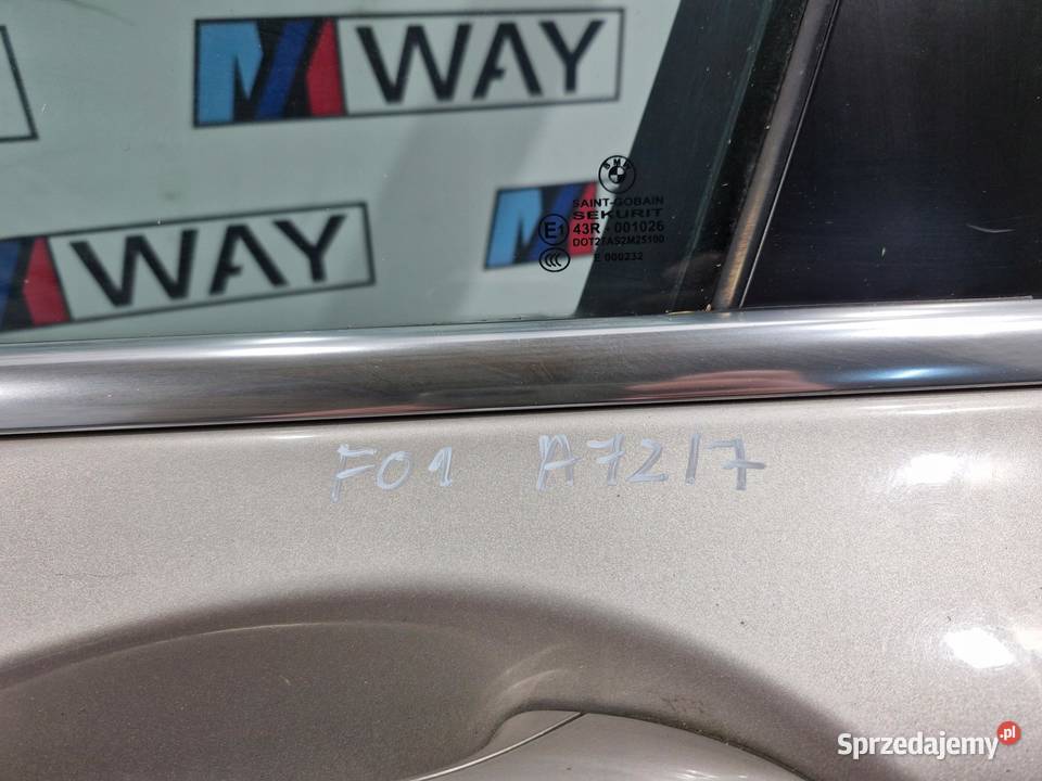 BMW 7 F01DRZWI LEWE LEWY PRZÓD KOMPLETNE A727 osobowe