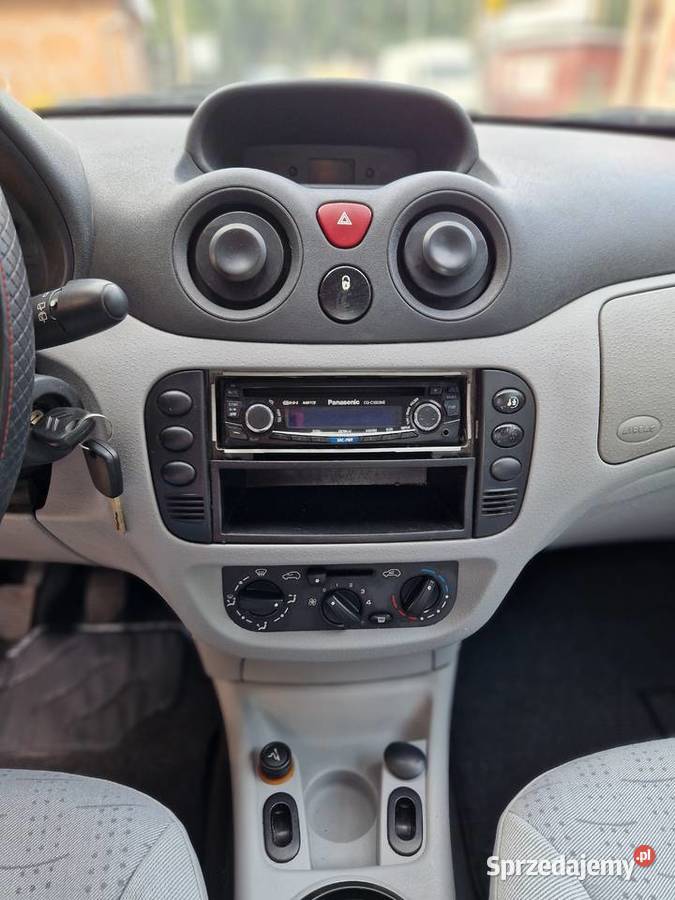 Citroen C3 11 benzyna Możliwa zamiana centralny zamek Bydgoszcz