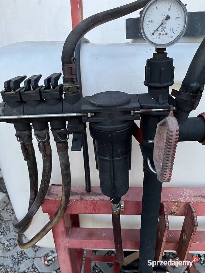 Sprzedam opryskiwacz i rozsiewacz nieuszkodzony podkarpackie Gorzyce