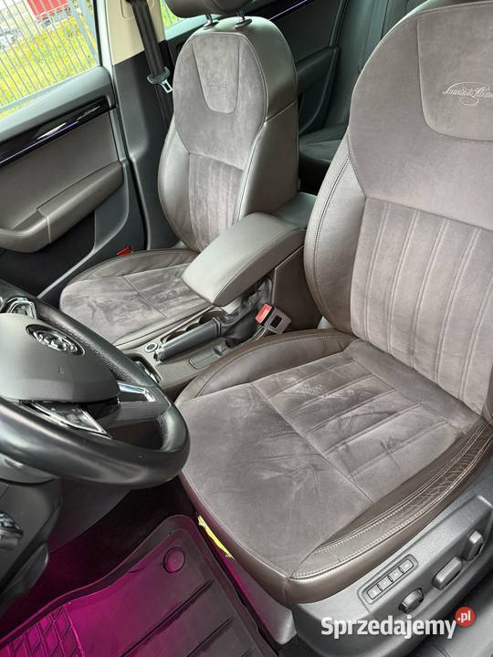 Skoda Octavia 4x4 Laurin Klement 4x4 DSG Stan 150KM Warszawa sprzedam