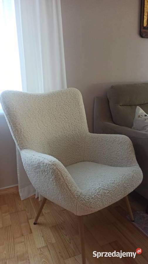 Fotel HUNDESTED naturalna biel pluszkolor podkarpackie Orły