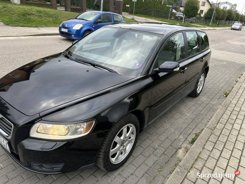 Volvo V50 liftingu benzyna opony wielosez czujnik zmierzchu Wejherowo sprzedam