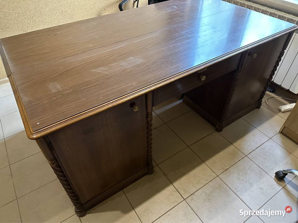 Sprzedam wyjątkowe drewniane biurka. Dostępne dwie sztuki