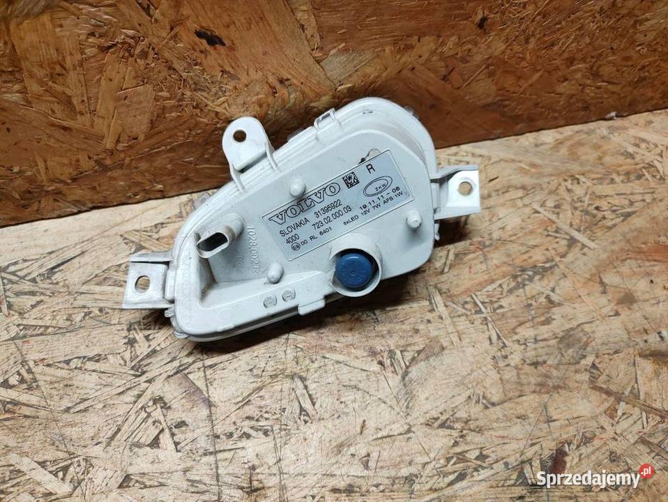 Halogen Lampa DRL Prawy Volvo V40 2012 31395922 osobowe Pleszew sprzedam