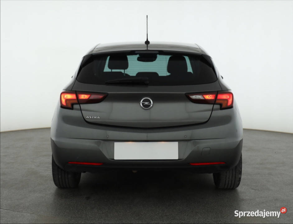 Opel Astra 14 Turbo pełny VAT Bielany Wrocławskie