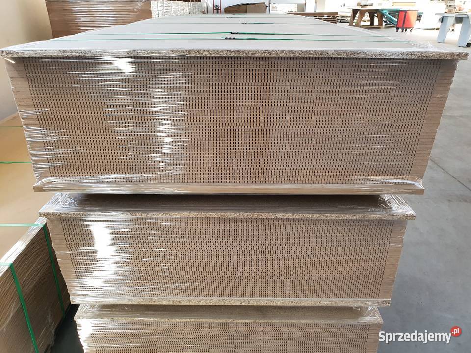 MDF surowy nacinany gięty 10 mm 2800x1030