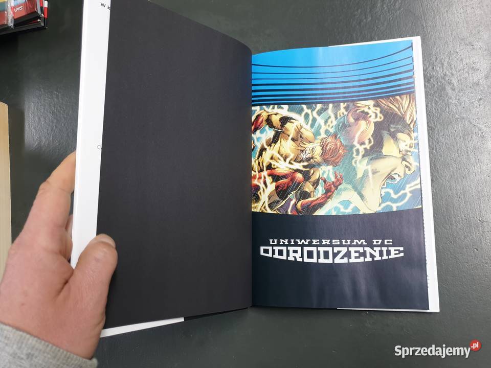 Universum DC Odrodzenie DC Polska Egmont twarda okładka  Komiksy pomorskie Gdynia
