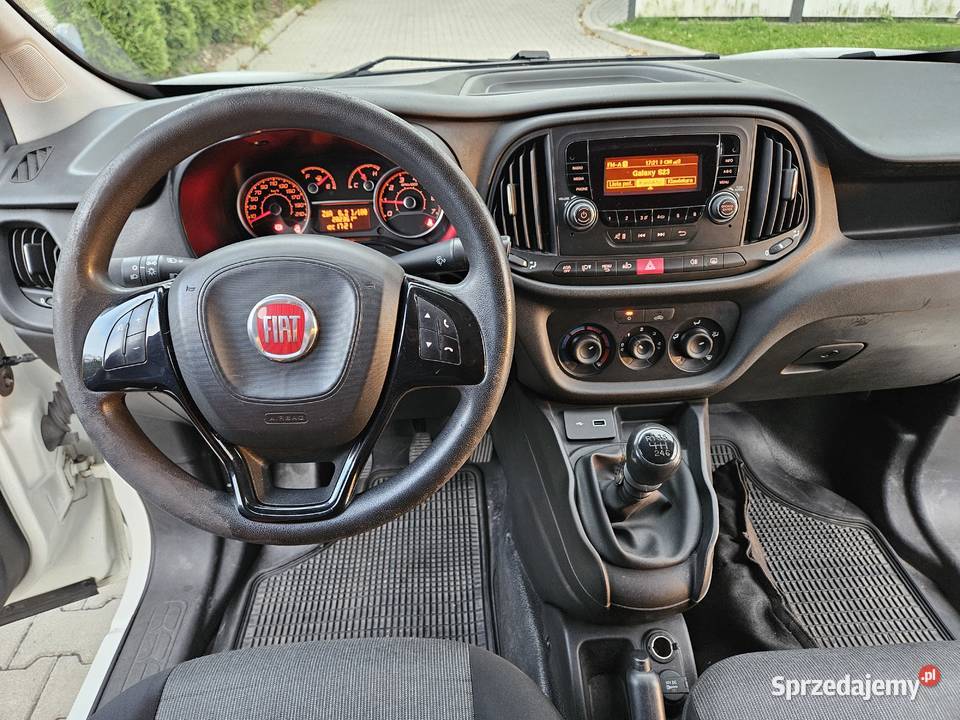 Fiat Doblo Cargo Maxi 201819 16 MJ 105 salon Rzeszów