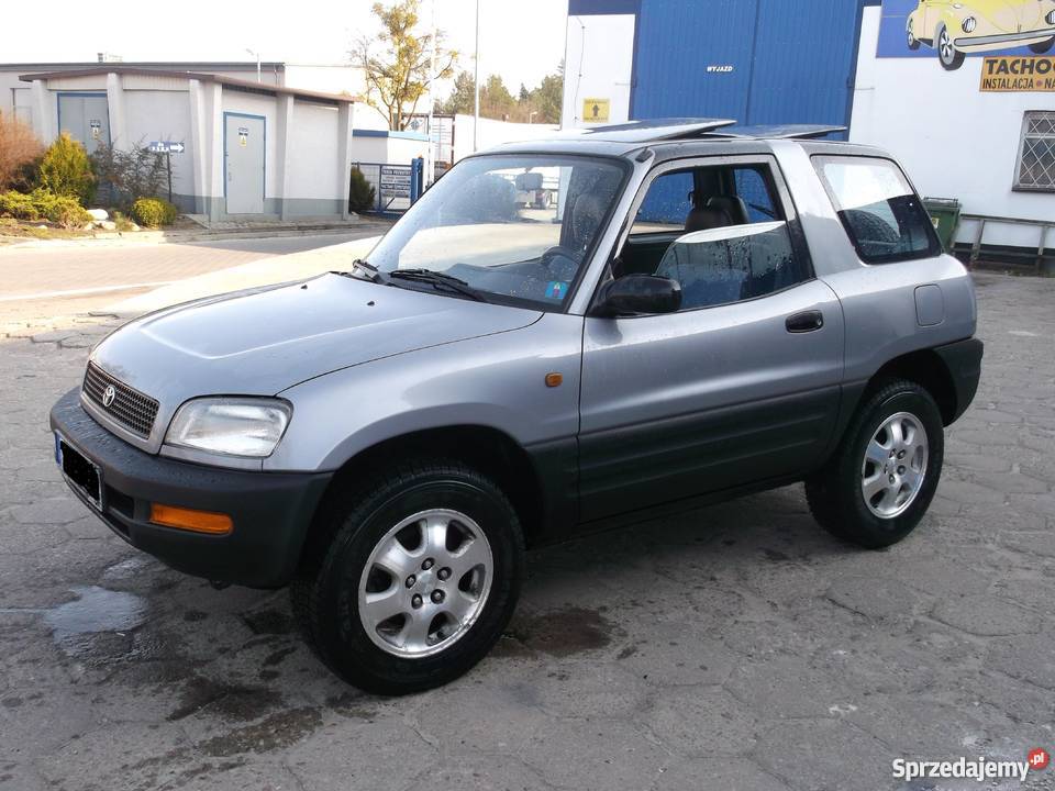 Toyota RAV 4 4x4 oplacona I wlasciciel ladna Tomaszów Lubelski sprzedam