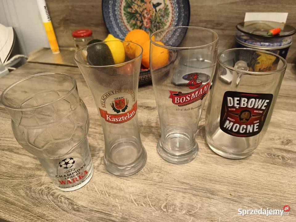 Trzy puchary i jeden kufel Wronki