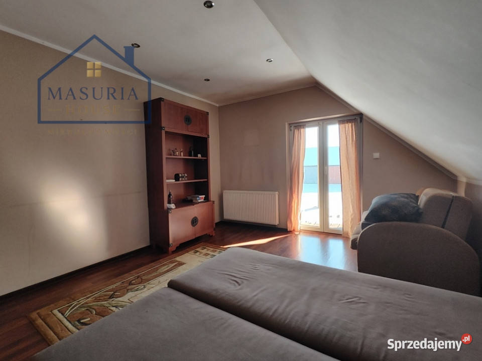 sprzedaży domu wolnostojącego Krokowo 234m2 sprzedam