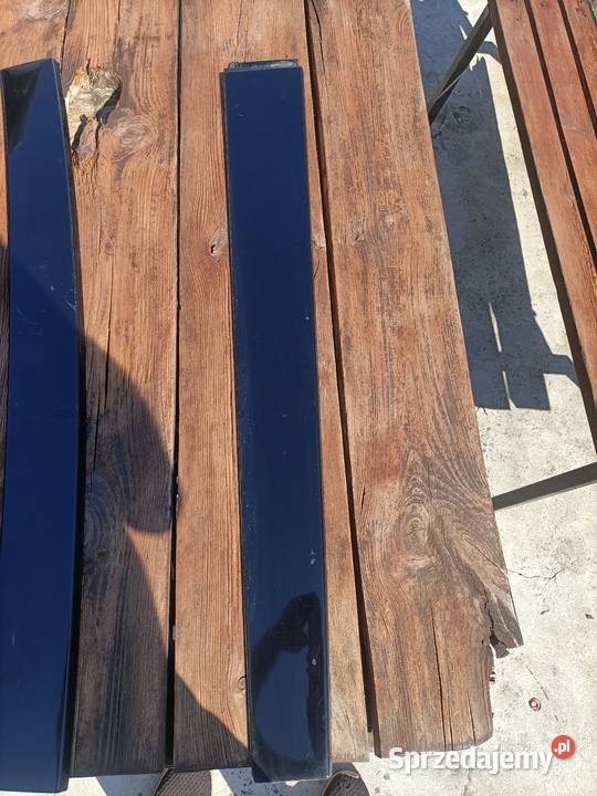 Cadillac srx 20042009 listwa dachu prawy tył Małogoszcz