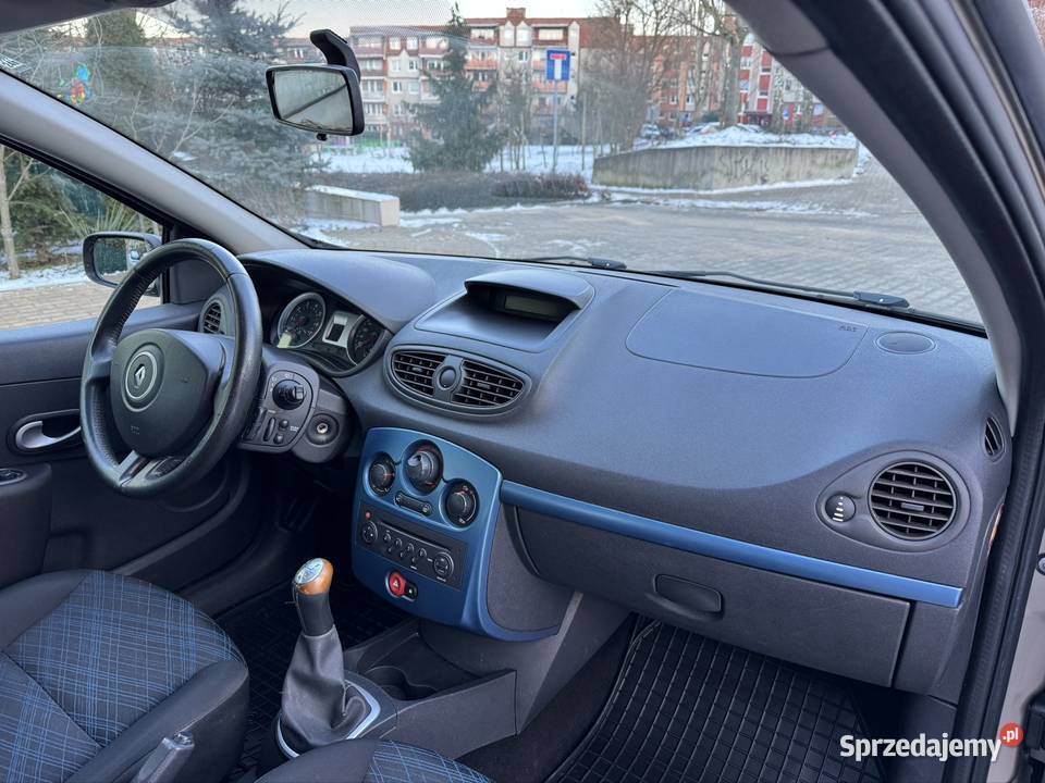Renault Clio III Benzyna Zadbane Salon kupiony w polskim salonie Szczecin