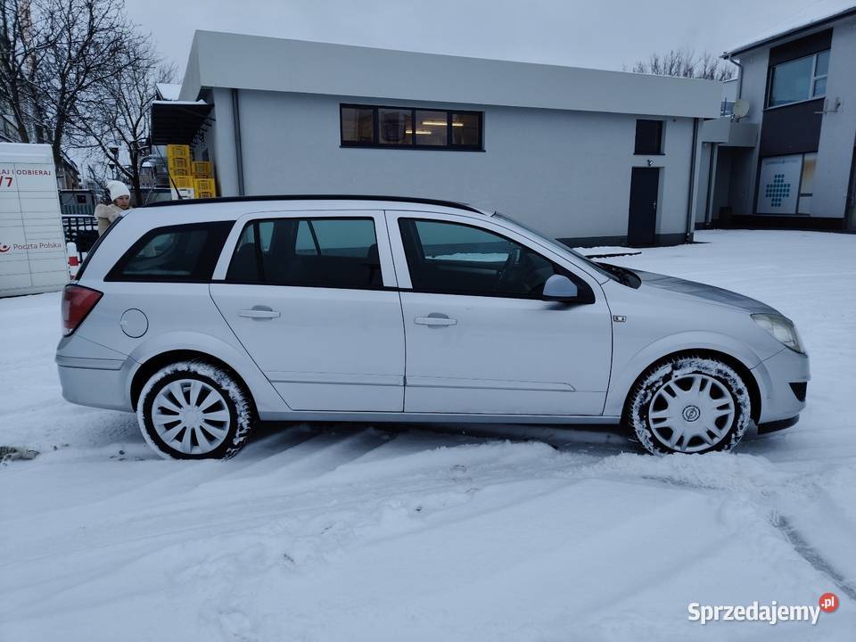 Opel Astra H 2008r 17d