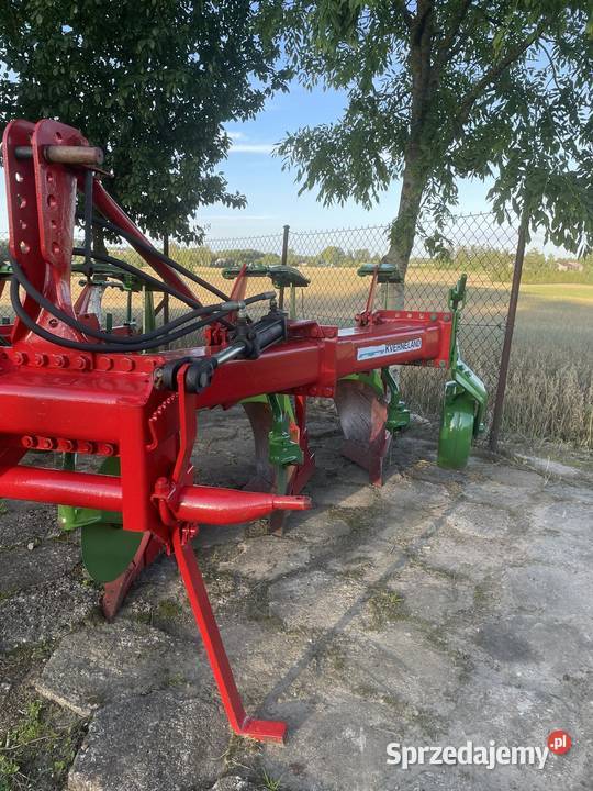 Pług 3skibowy 16 calowy varo pomorskie sprzedam