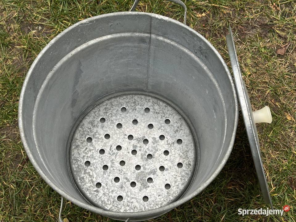 Kociołek ocynkowany nieużywany z PRL Łęczyca