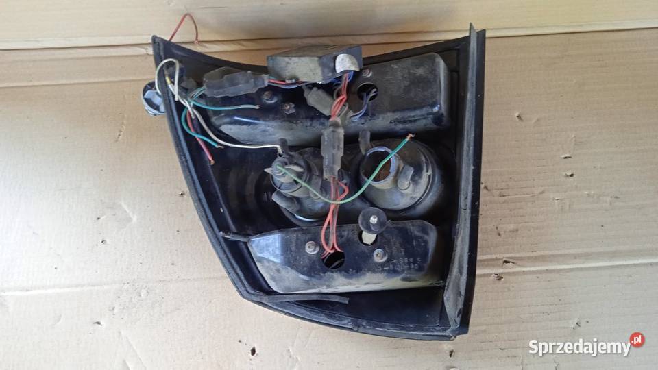 OPEL ASTRA G II HB LAMPA TYŁ LEWA LED Zbierkowo sprzedam